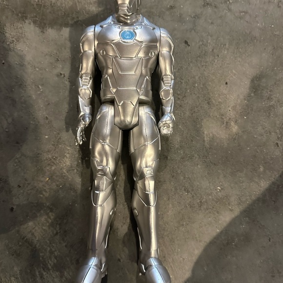 Marvel & DC Comics 12" Action Figure Lot of 3 - Picture 4 of 7